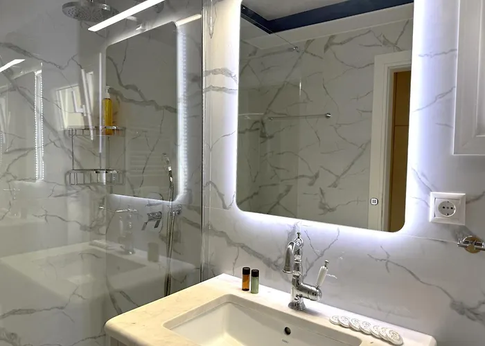 Lejlighed Zeusbnb Saint Sofia Ble *